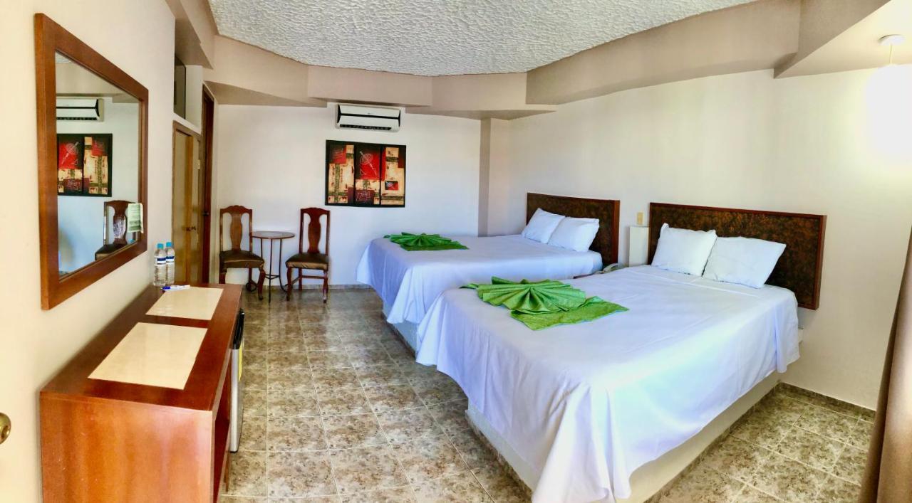 Hotel Del Camino Real El Grullo 外观 照片
