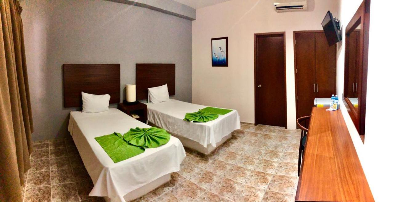 Hotel Del Camino Real El Grullo 外观 照片
