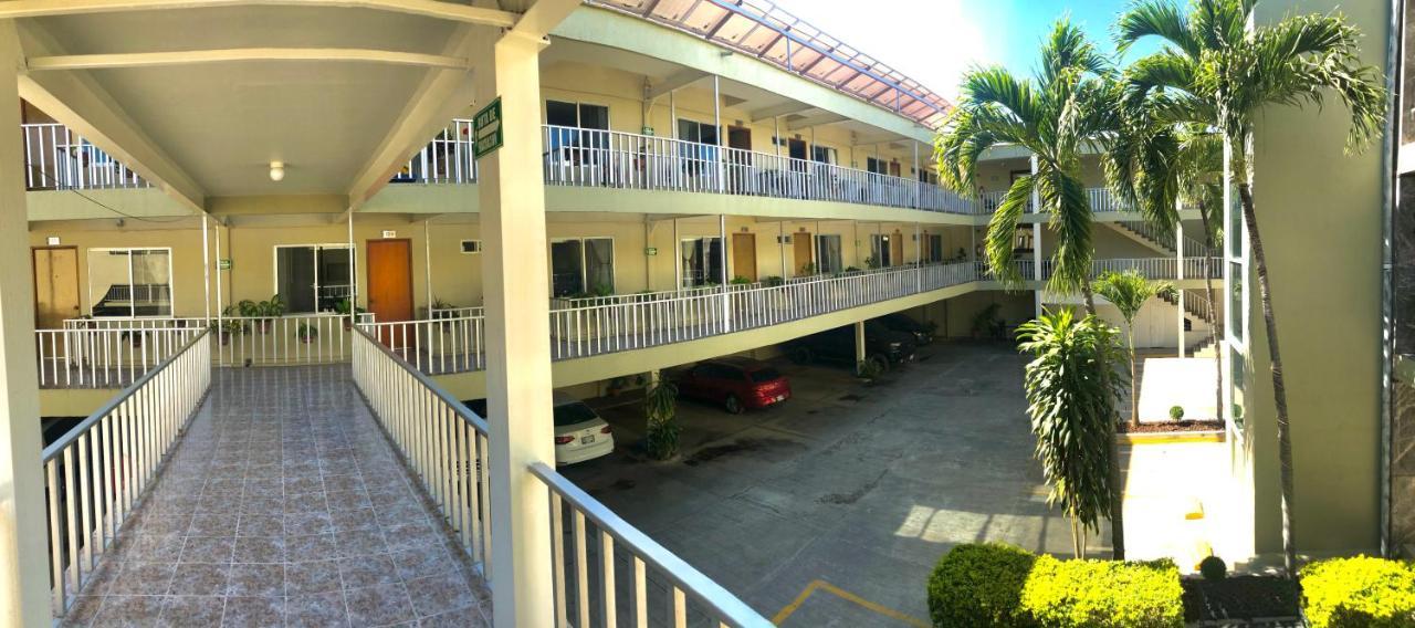 Hotel Del Camino Real El Grullo 外观 照片