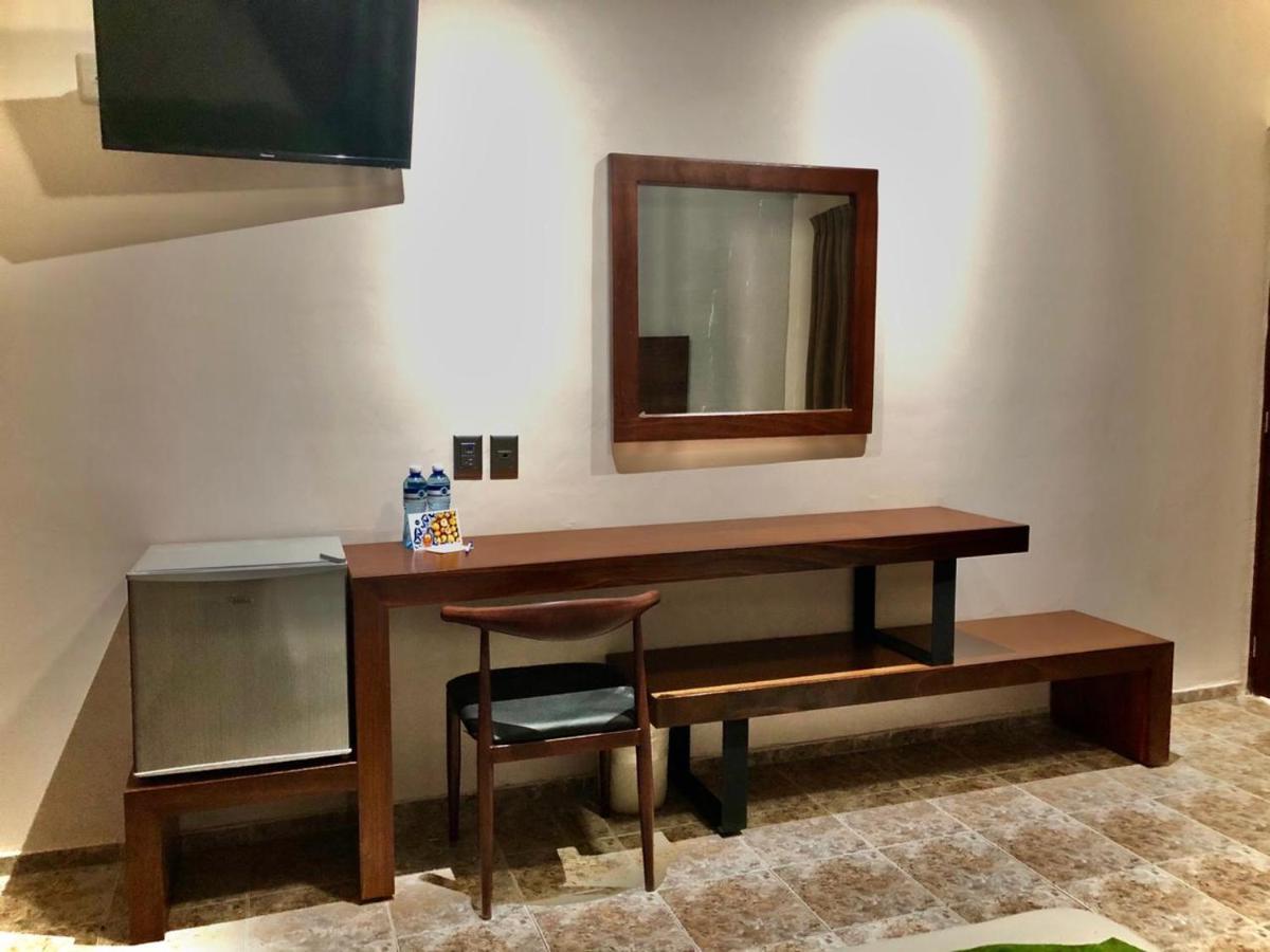 Hotel Del Camino Real El Grullo 外观 照片